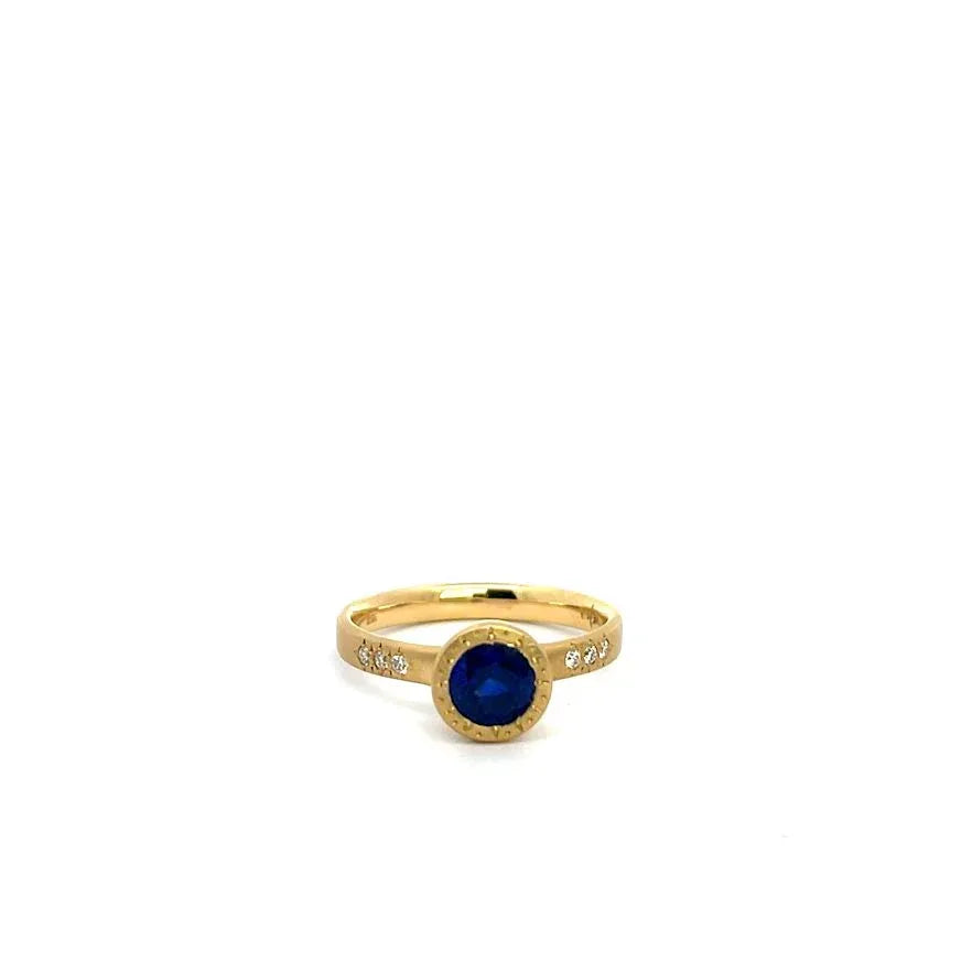 Yellow Gold and Sapphire Ring