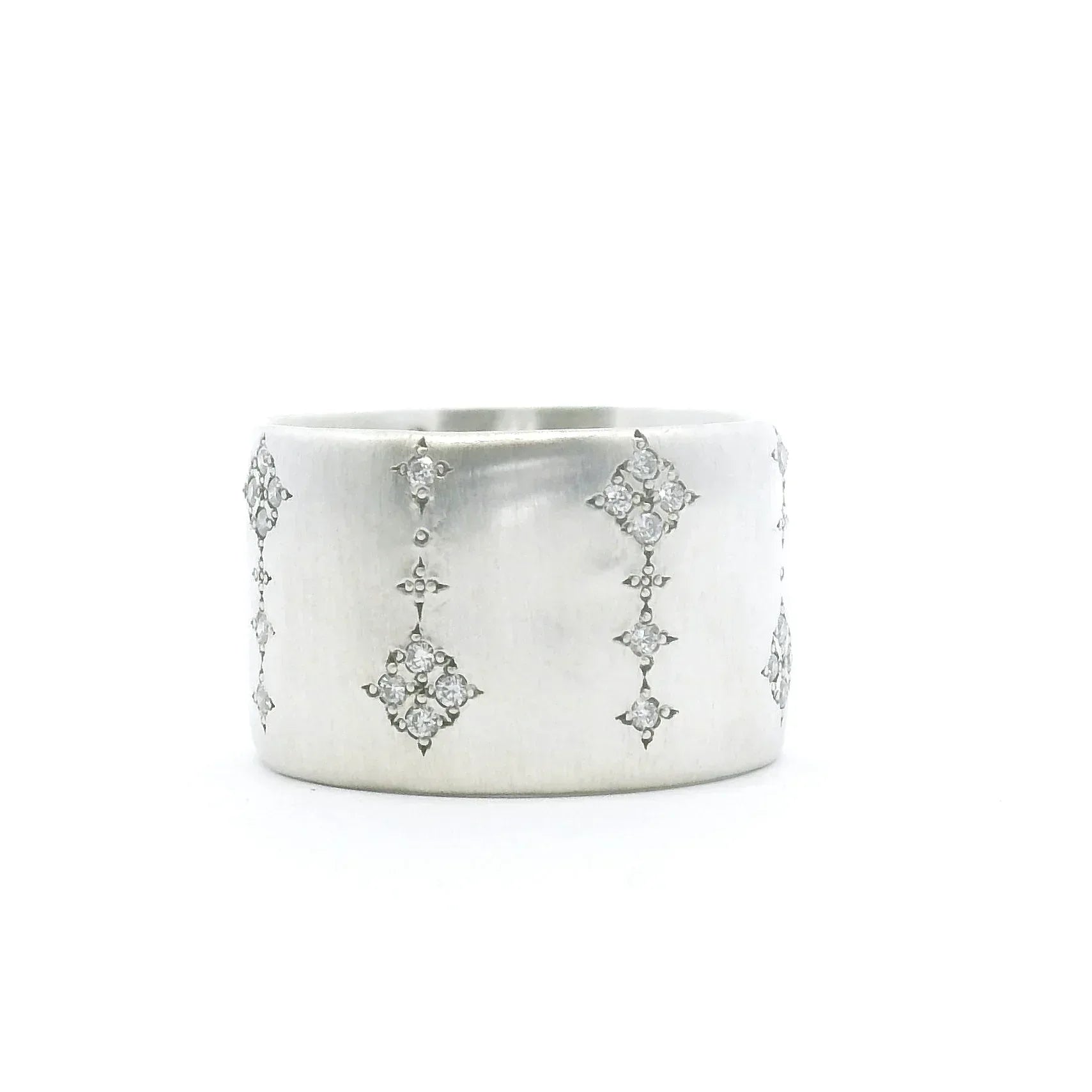 Sterling Silver and Diamond 'Shooting Star' Band