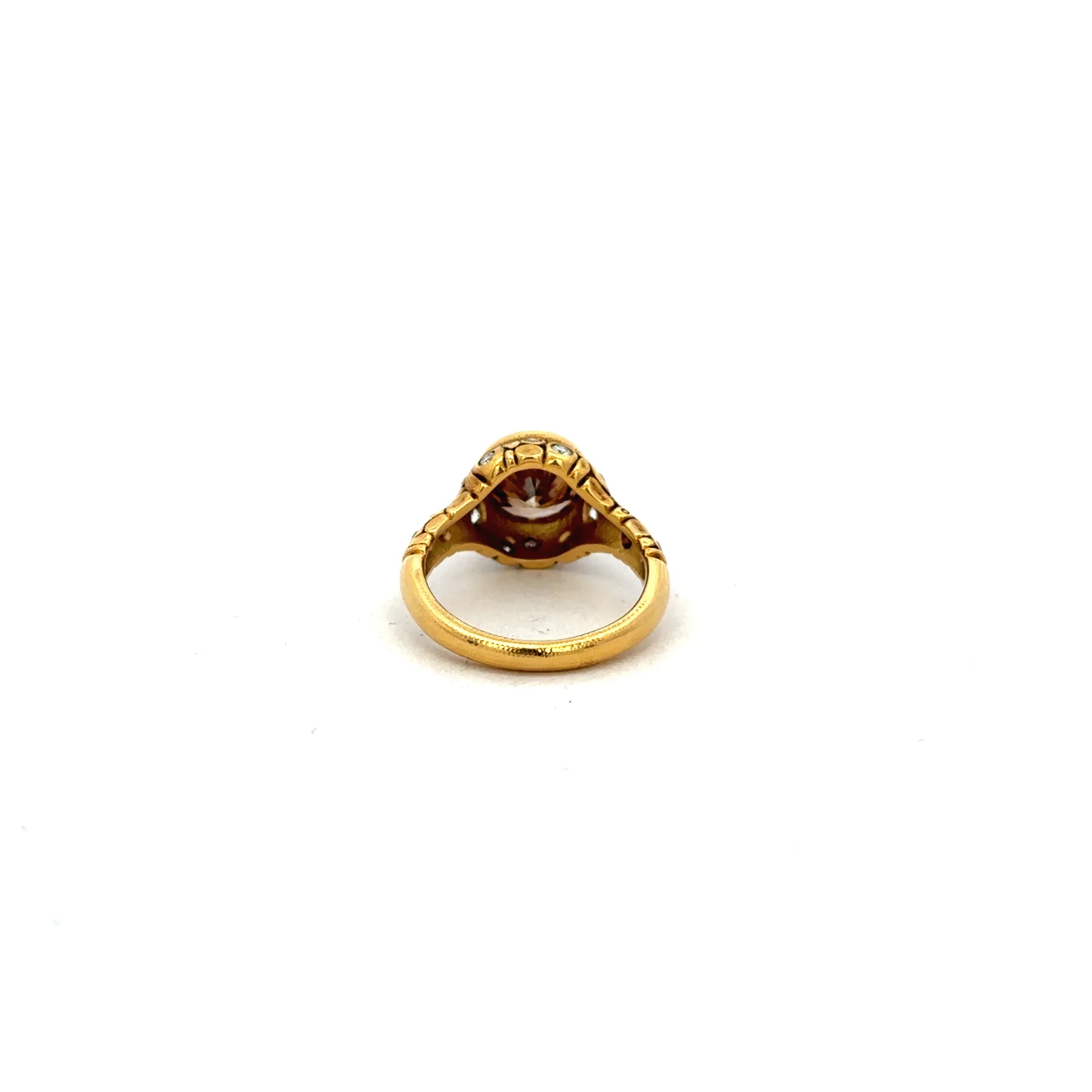 Cognac Diamond 'Circle' Ring