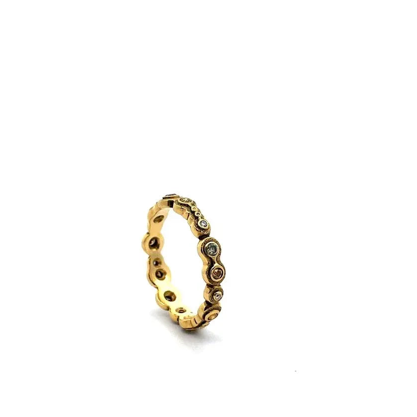 18 karat Yellow Gold and Diamond Submarine Band