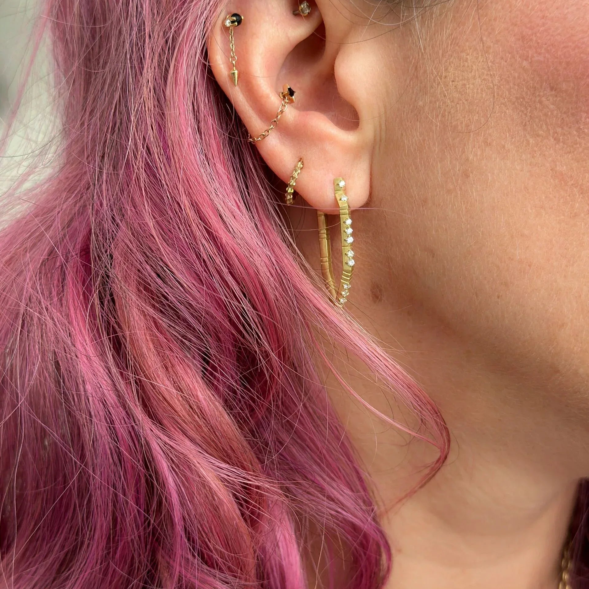 Curved Notched Yellow Gold and Diamond Earrings