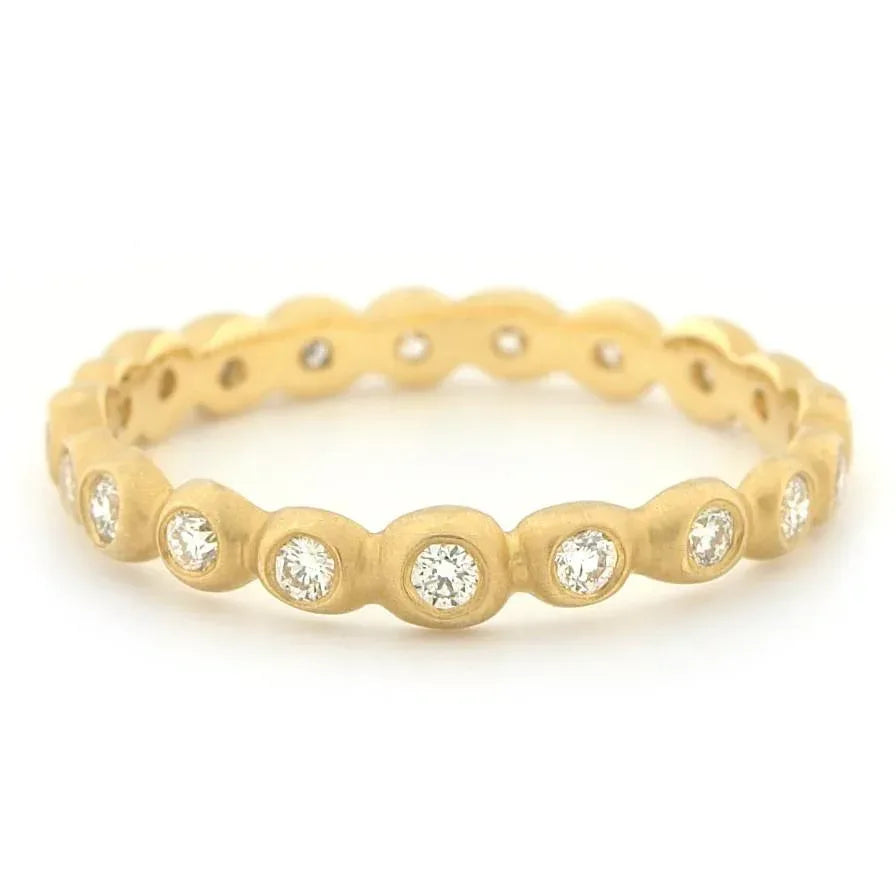Medium Diamond Seed Band - 18K Yellow Gold