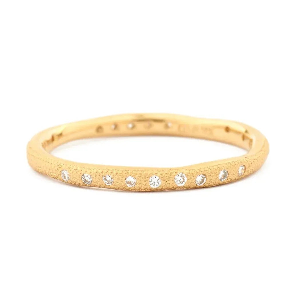 Gold Wavy Stardust Band - Full Diamond -18KW
