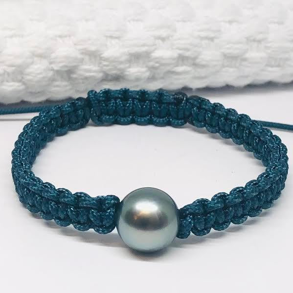 Tahitian Pearl Navy Macrame Bracelet