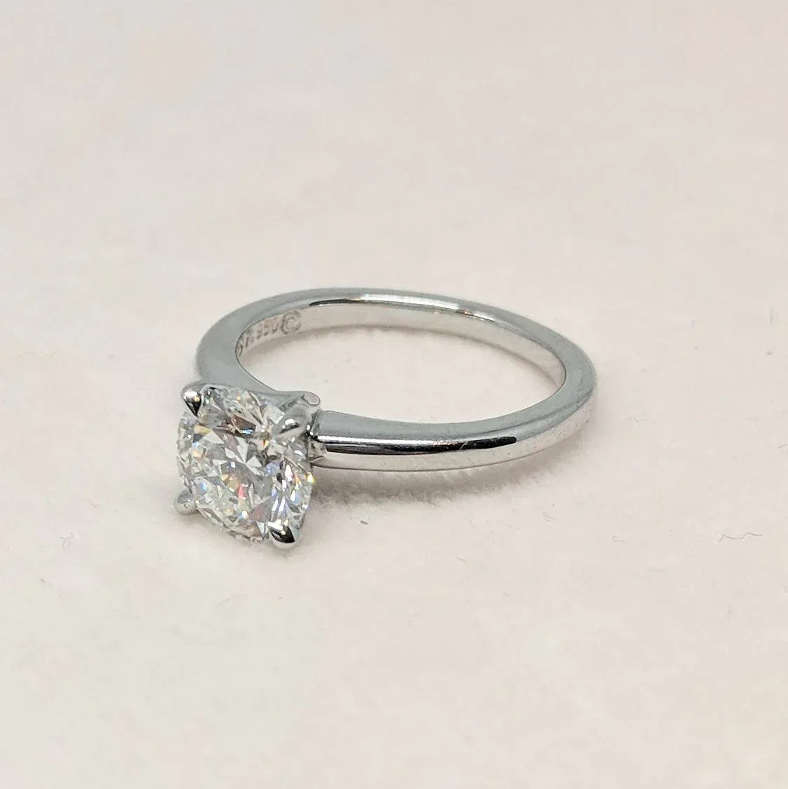 Platinum 1 Carat Classic Solitaire