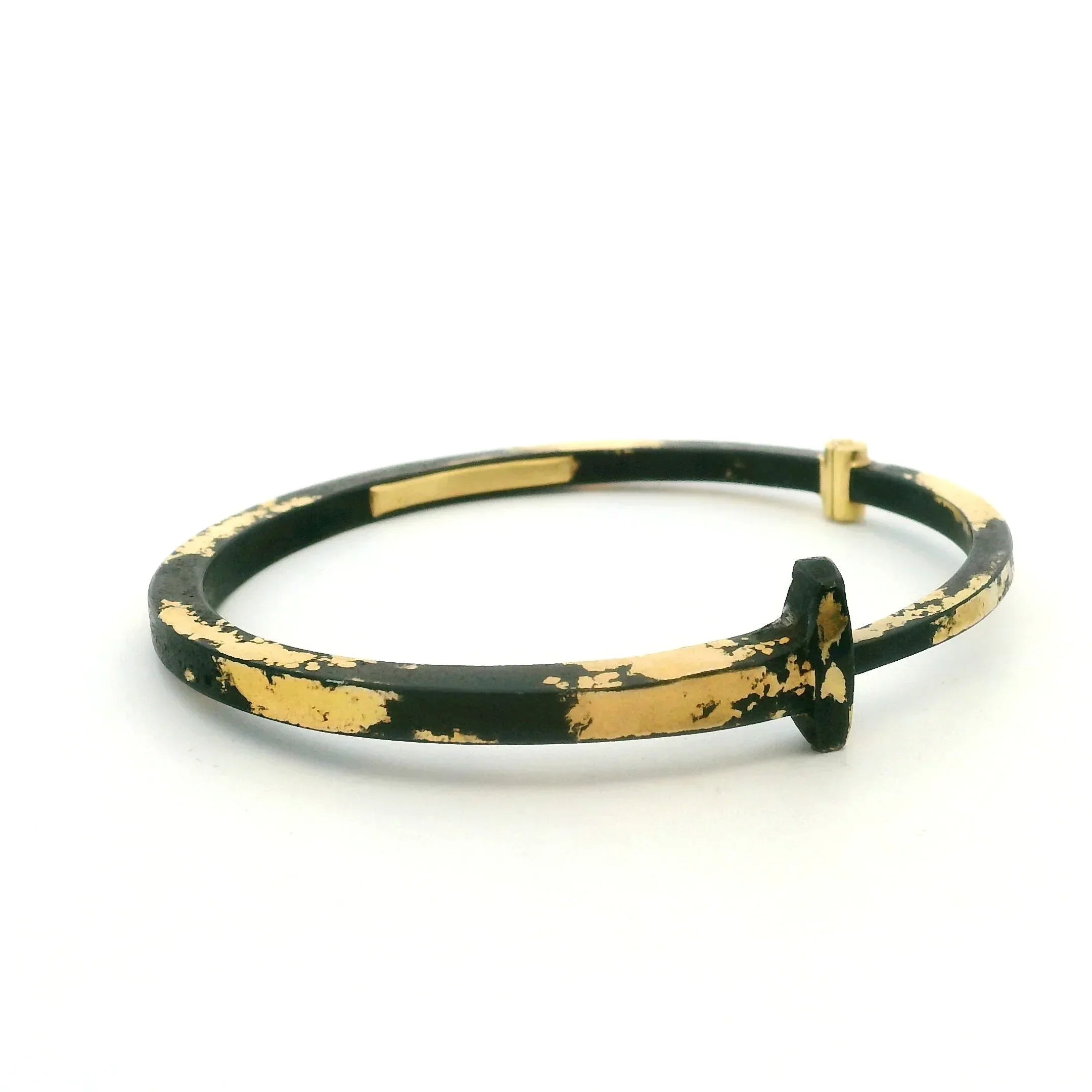 Dust Nail Bracelet