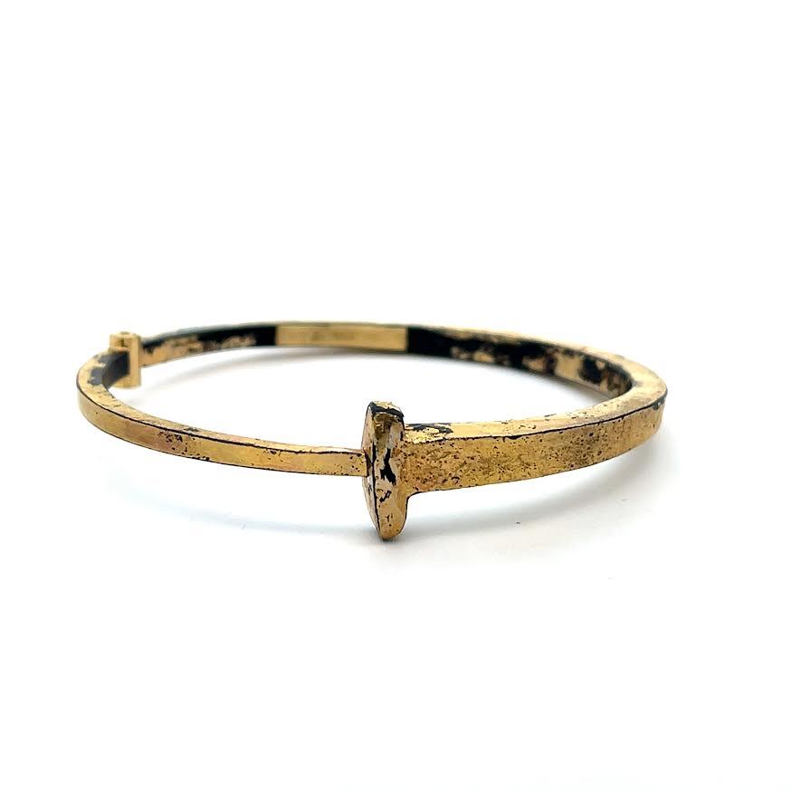 Super Dust Nail Bracelet