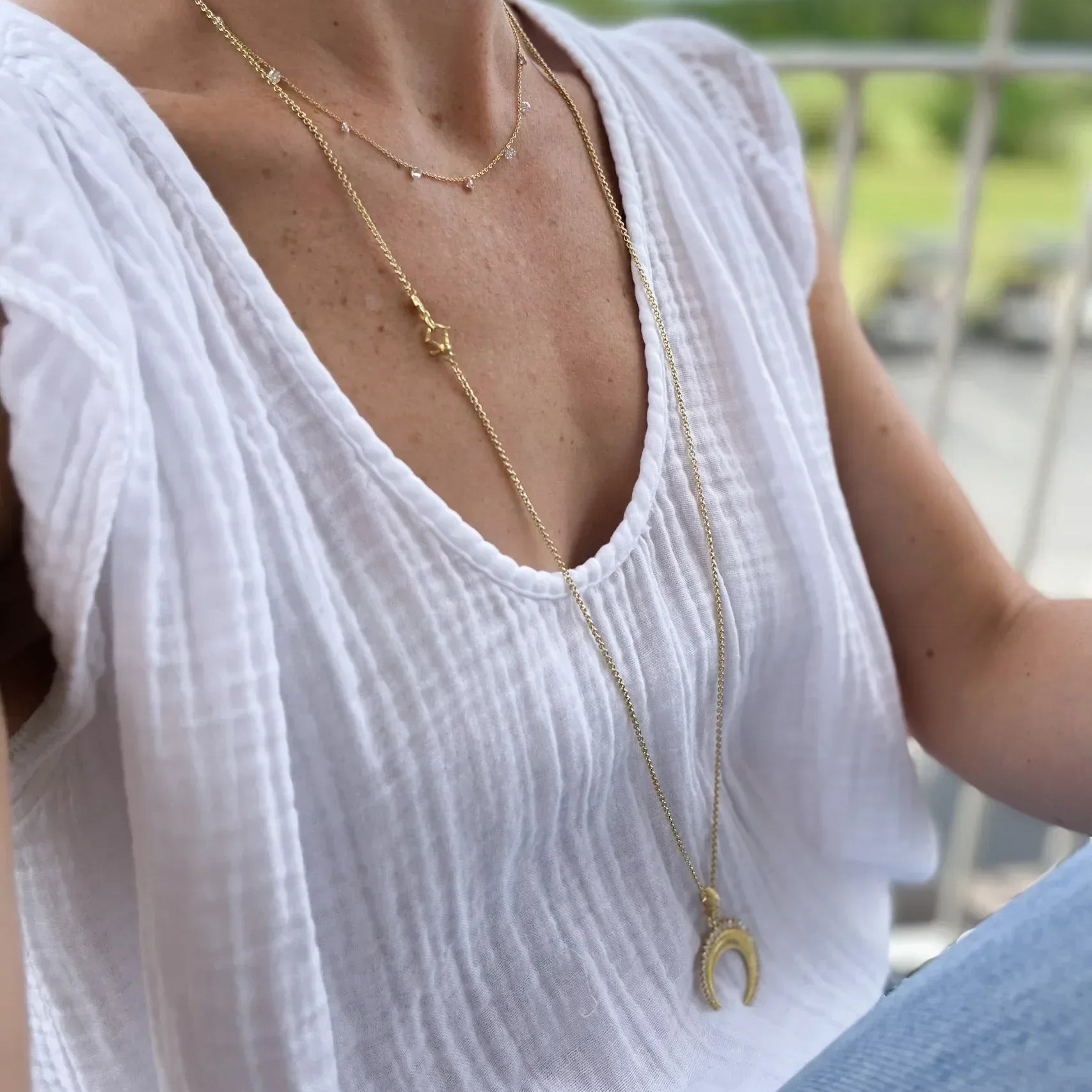 Floating Diamond Station Necklace