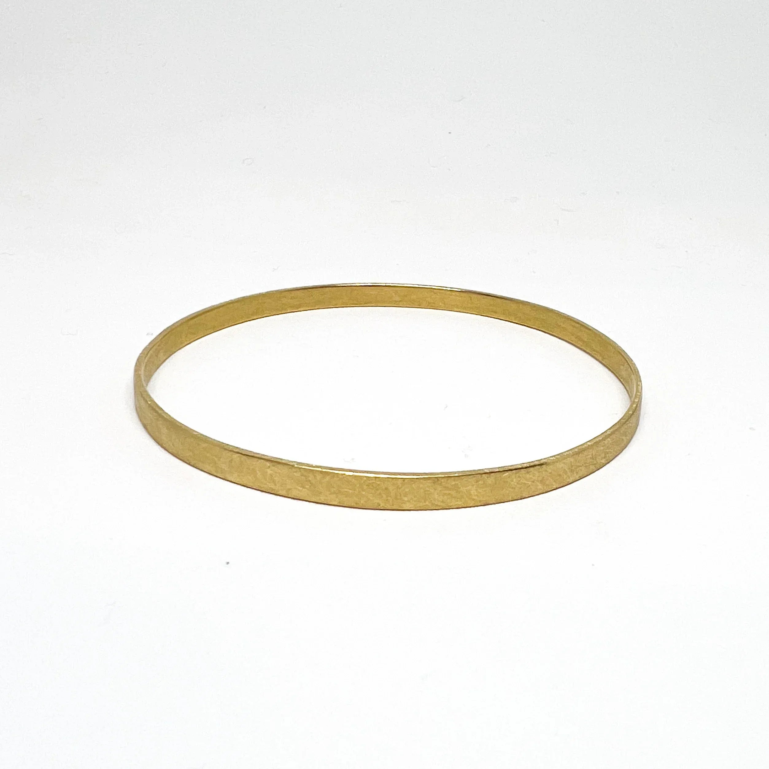 Yellow Gold Petra Class Bangle