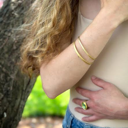 Yellow Gold Petra Class Bangle
