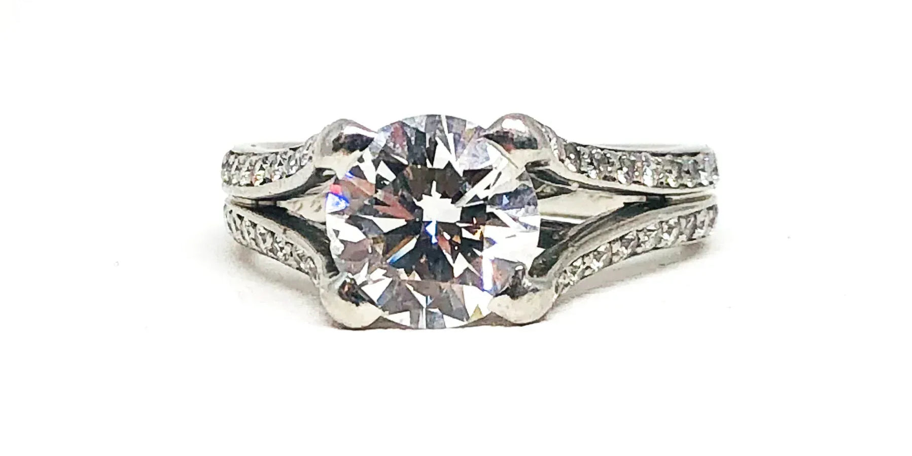 Classi Style Engagement Ring