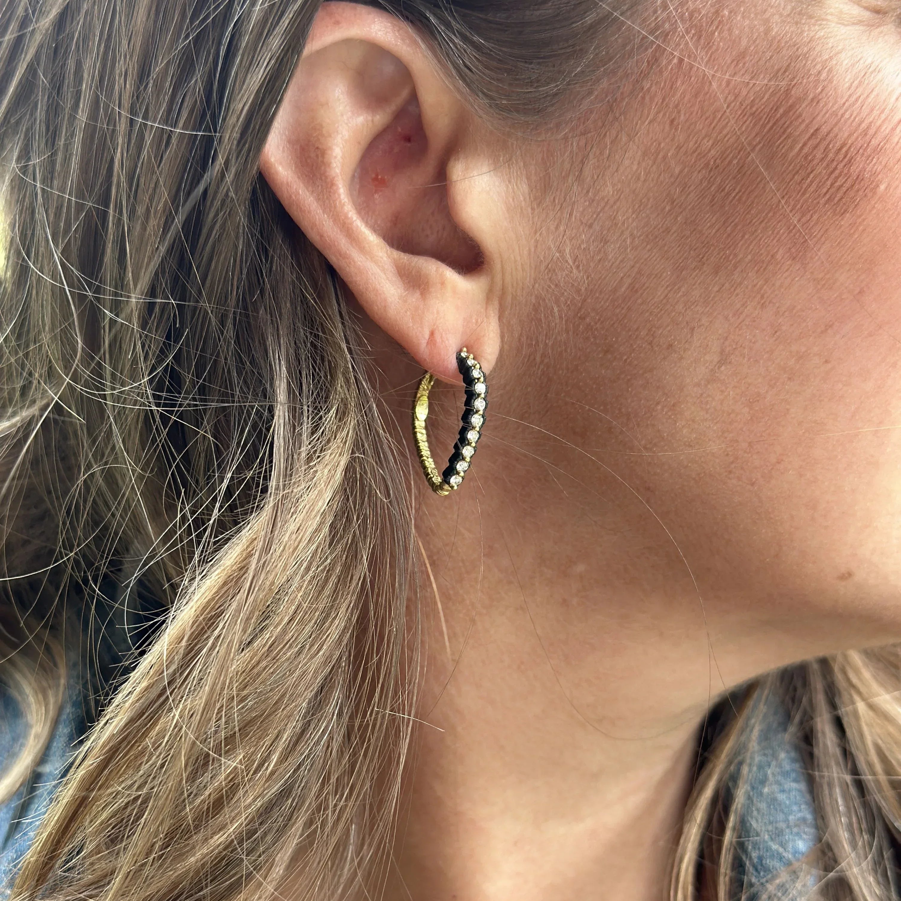 Scallop Pear Hoop Earring with Diamonds