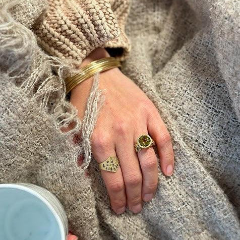 18 karat Yellow Gold Bangle, Polished