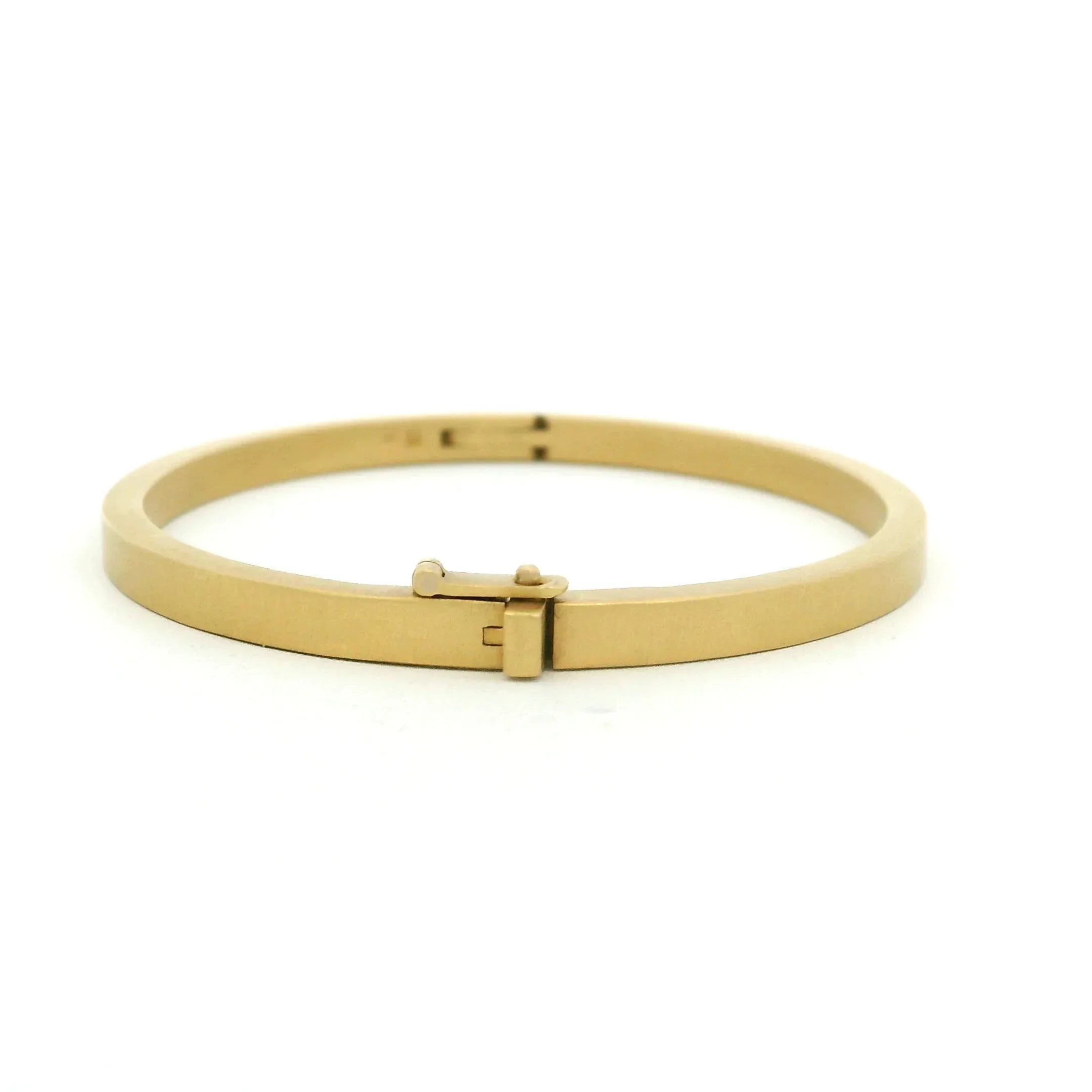 Yellow Gold Oval Hinge Bracelet in Matte