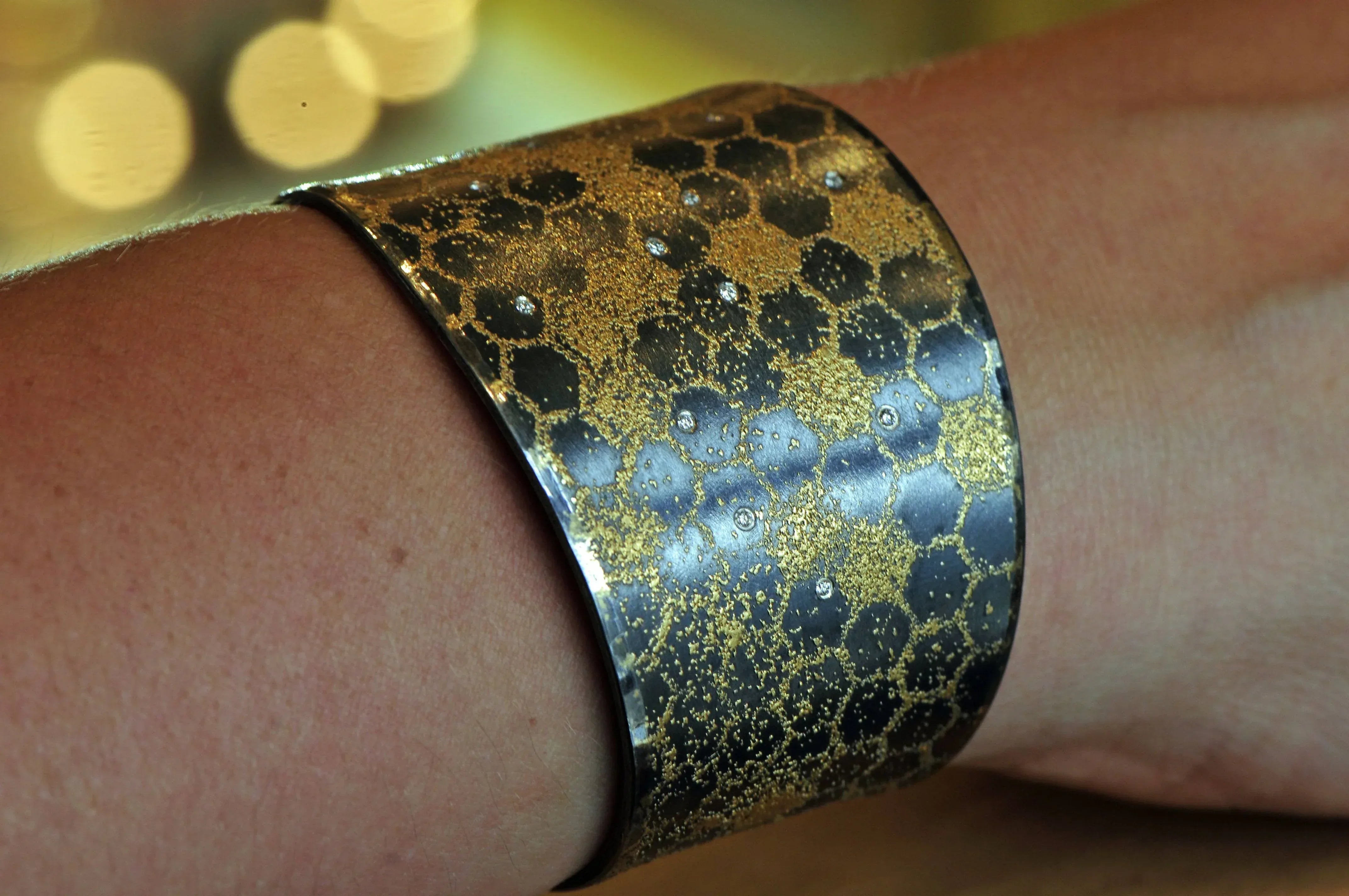 Honeycomb Pattern Cuff