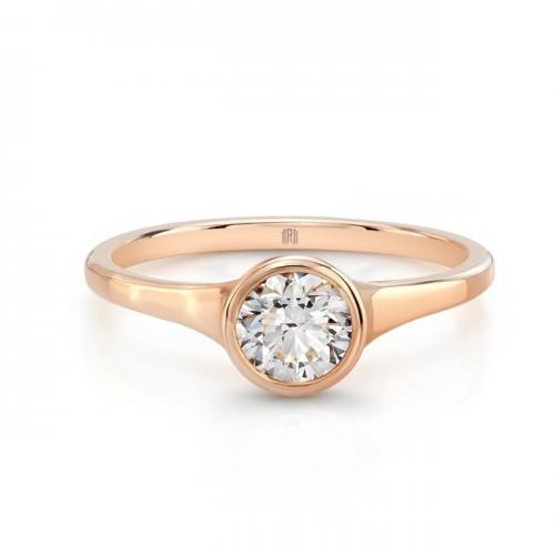 Chrome bezel with a diamond on a white background