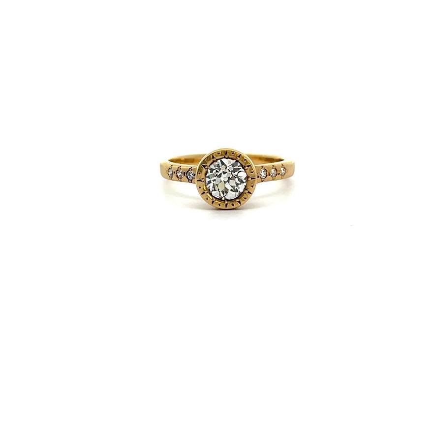 18 karat Yellow Gold and Diamond Ring, 0.91 CT