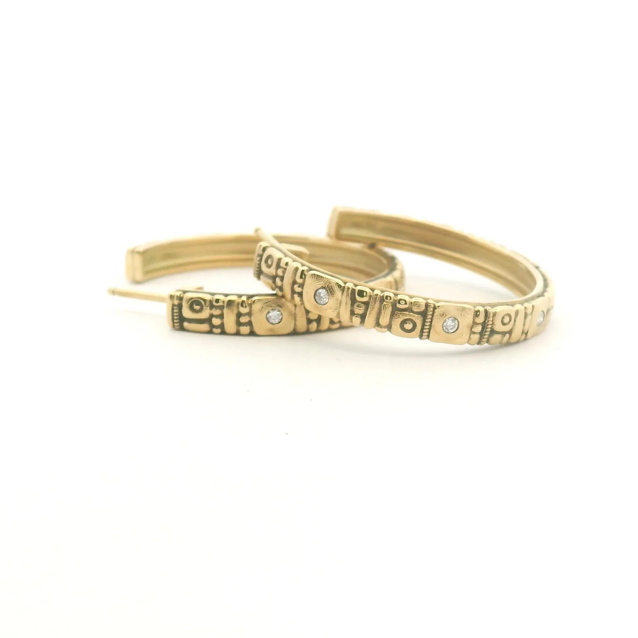 Yellow Gold "Seashore 2" Hoops