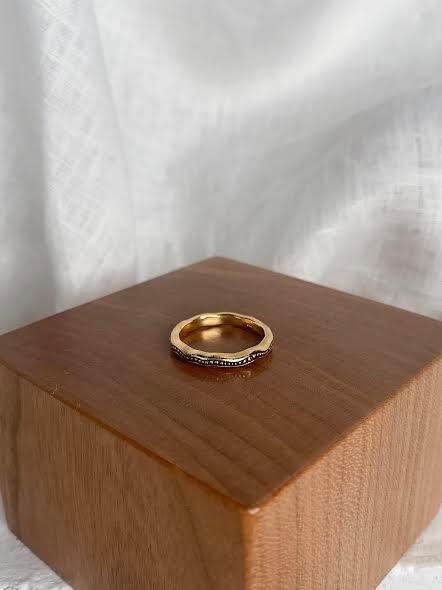 Yellow Gold Carved Wavy Band