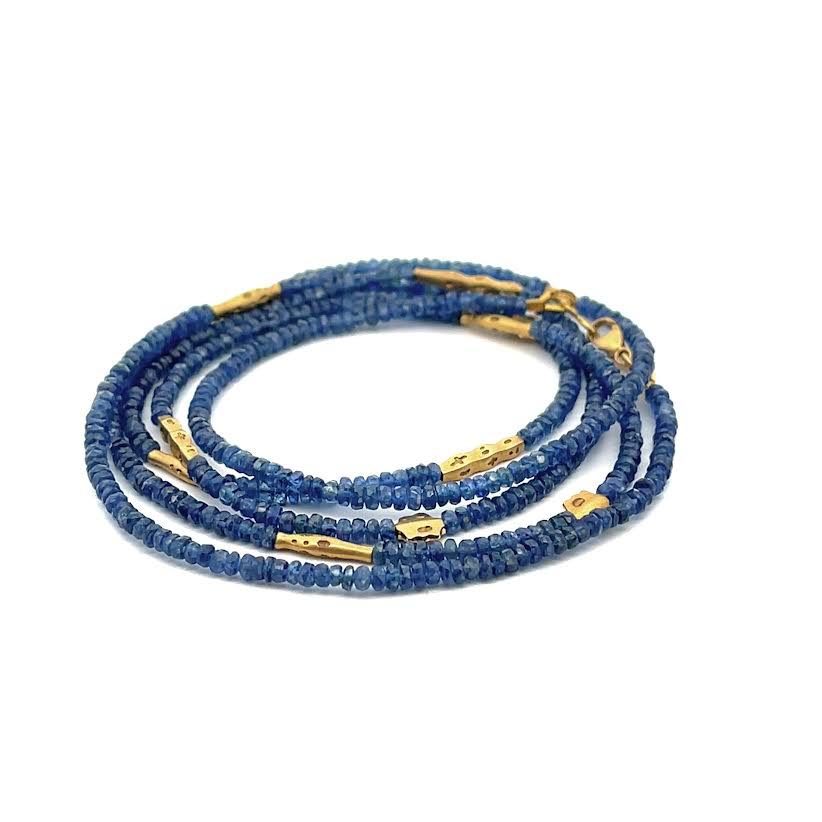 18 karat Yellow Gold and Sapphire Flora Necklace