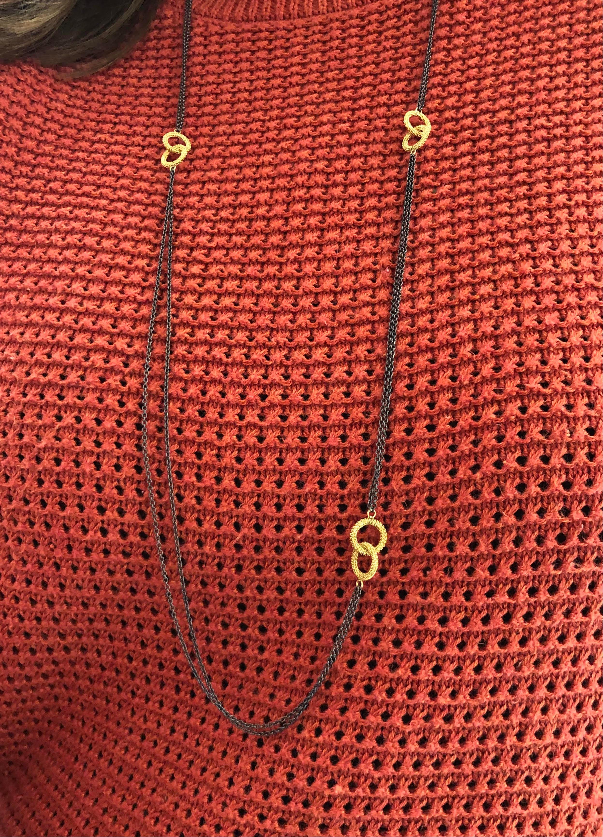 Mixed Metal Interlocking Circles Chain