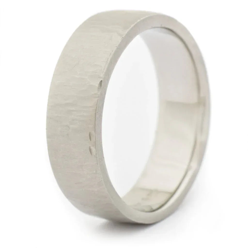 Line Texture Women's Band - 18K Yellow Gold
