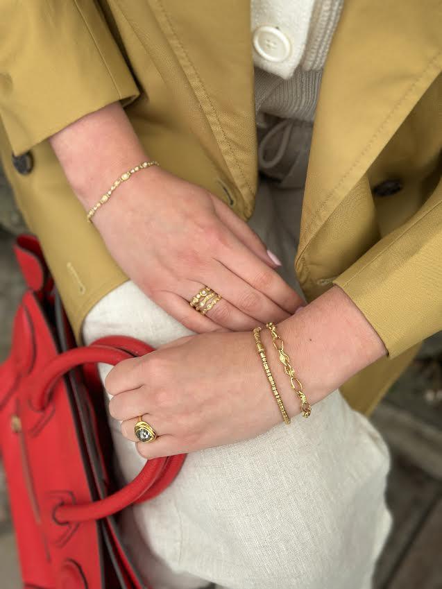 Organic Yellow Gold, Diamond Band