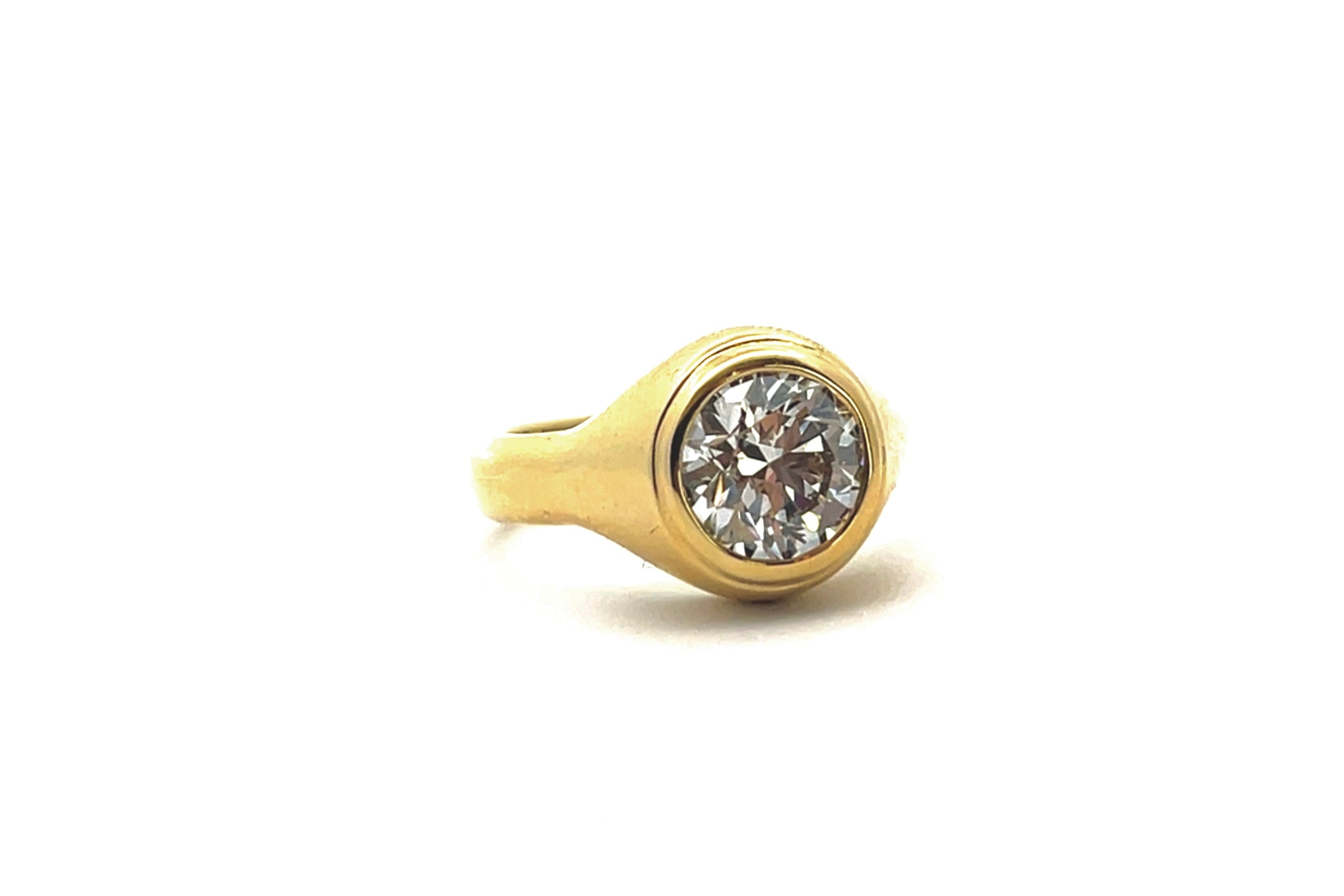Bezel Engagement Ring