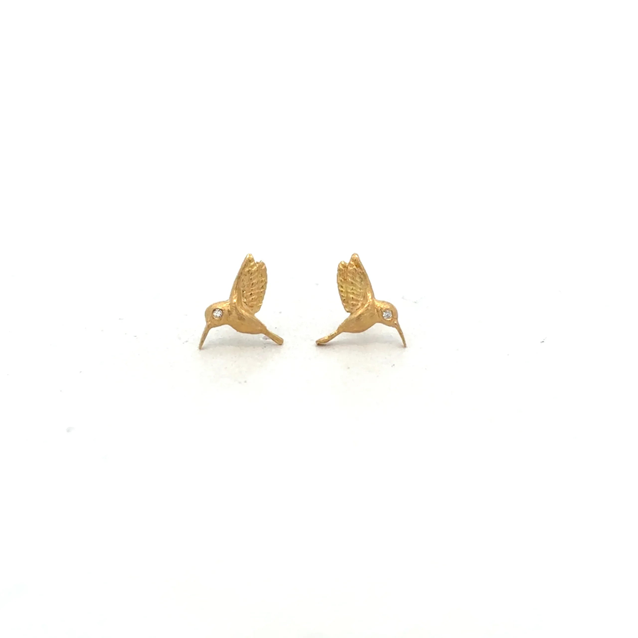 18 Karat Yellow Gold Hummingbird Earrings