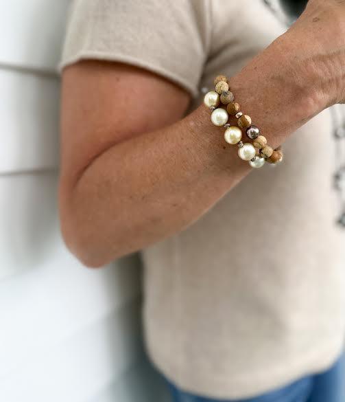 South Sea Pearl Beige Macrame Bracelet