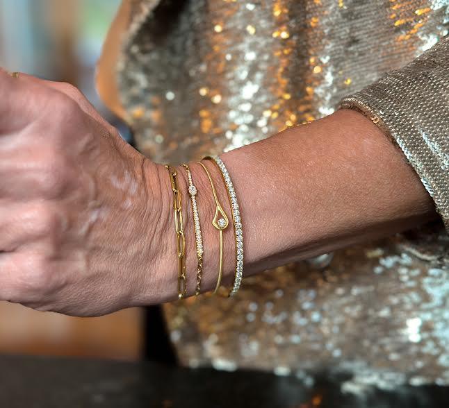 Yellow Gold, Diamond Hinged Bangle Bracelet