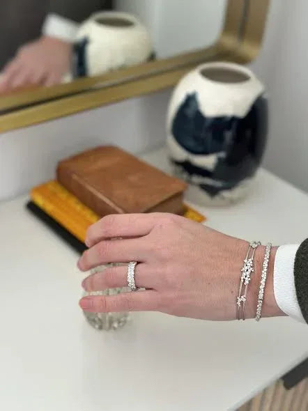 Confetti Ring, Medium, White Gold