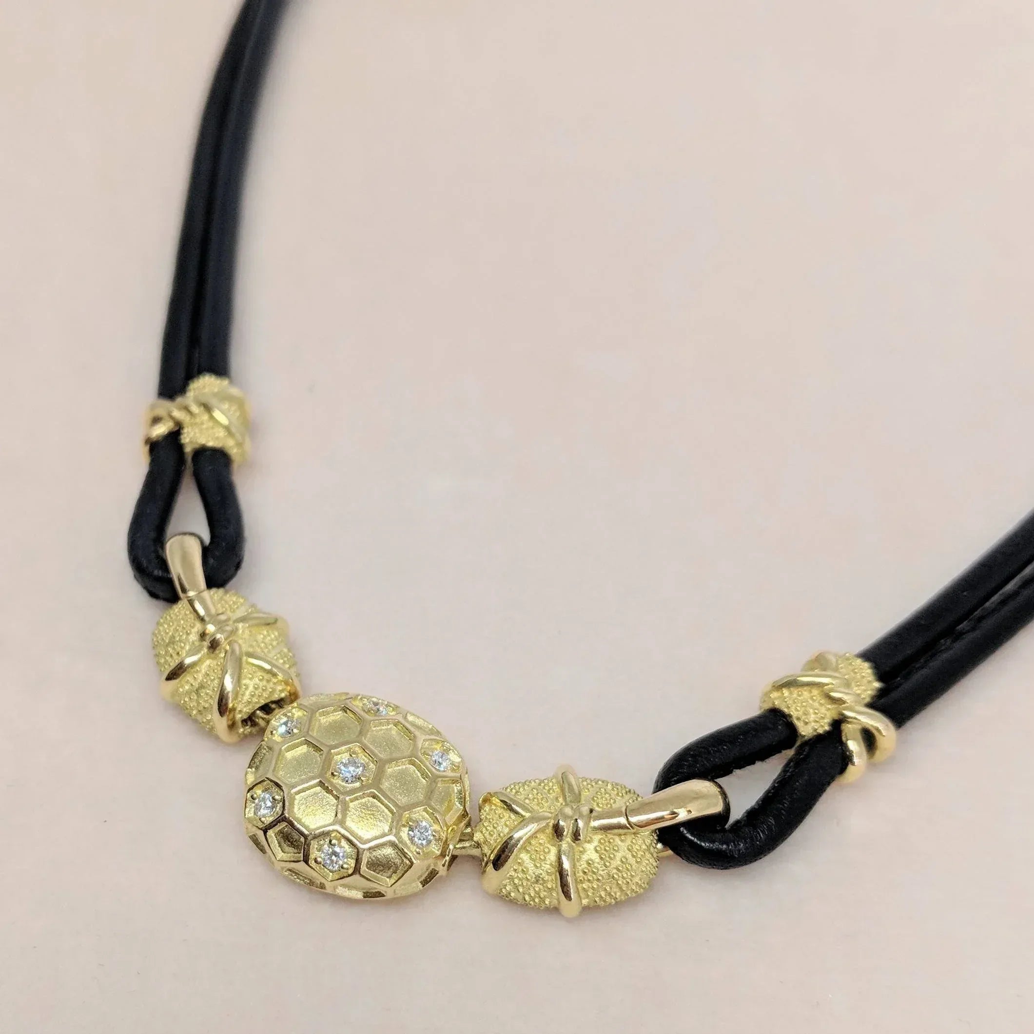 #3 Honeycomb Rocca Bead
