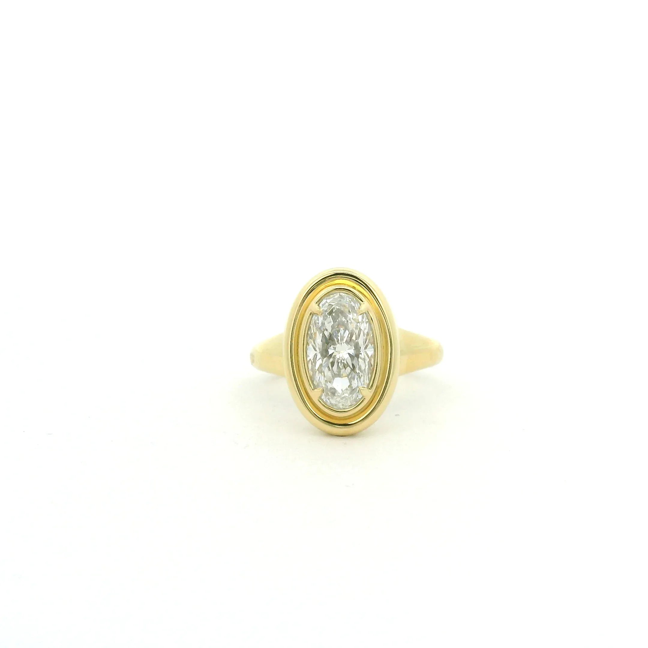 Moval Twin Bezel Diamond Ring
