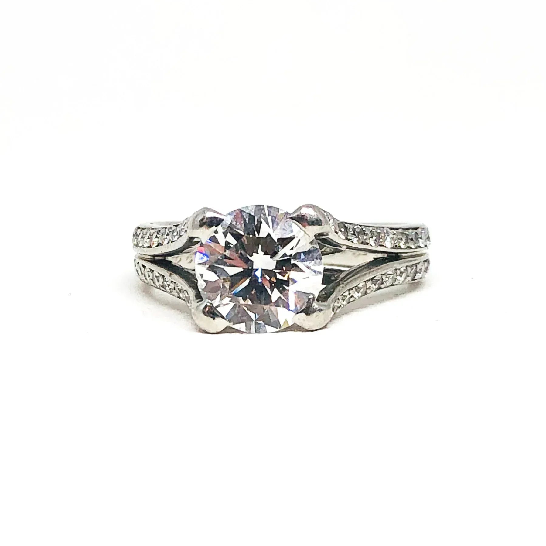 Classi Style Engagement Ring
