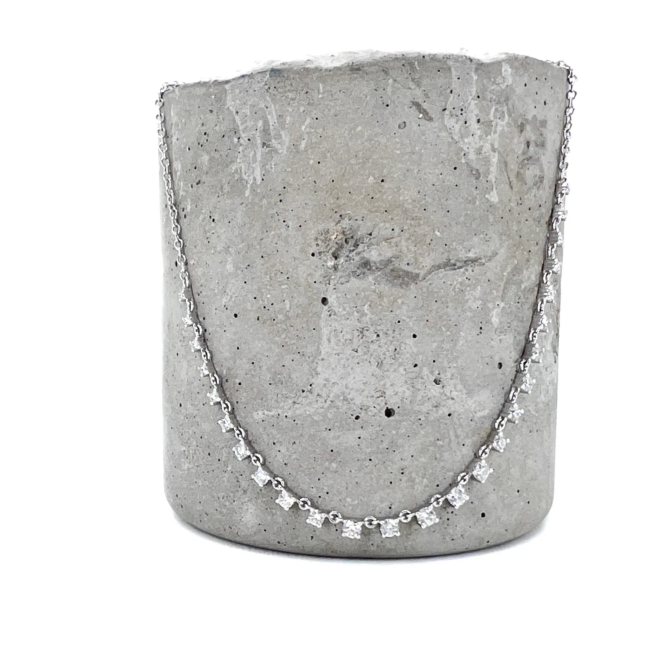 18 karat White Gold and Diamond "Mylene" Necklace