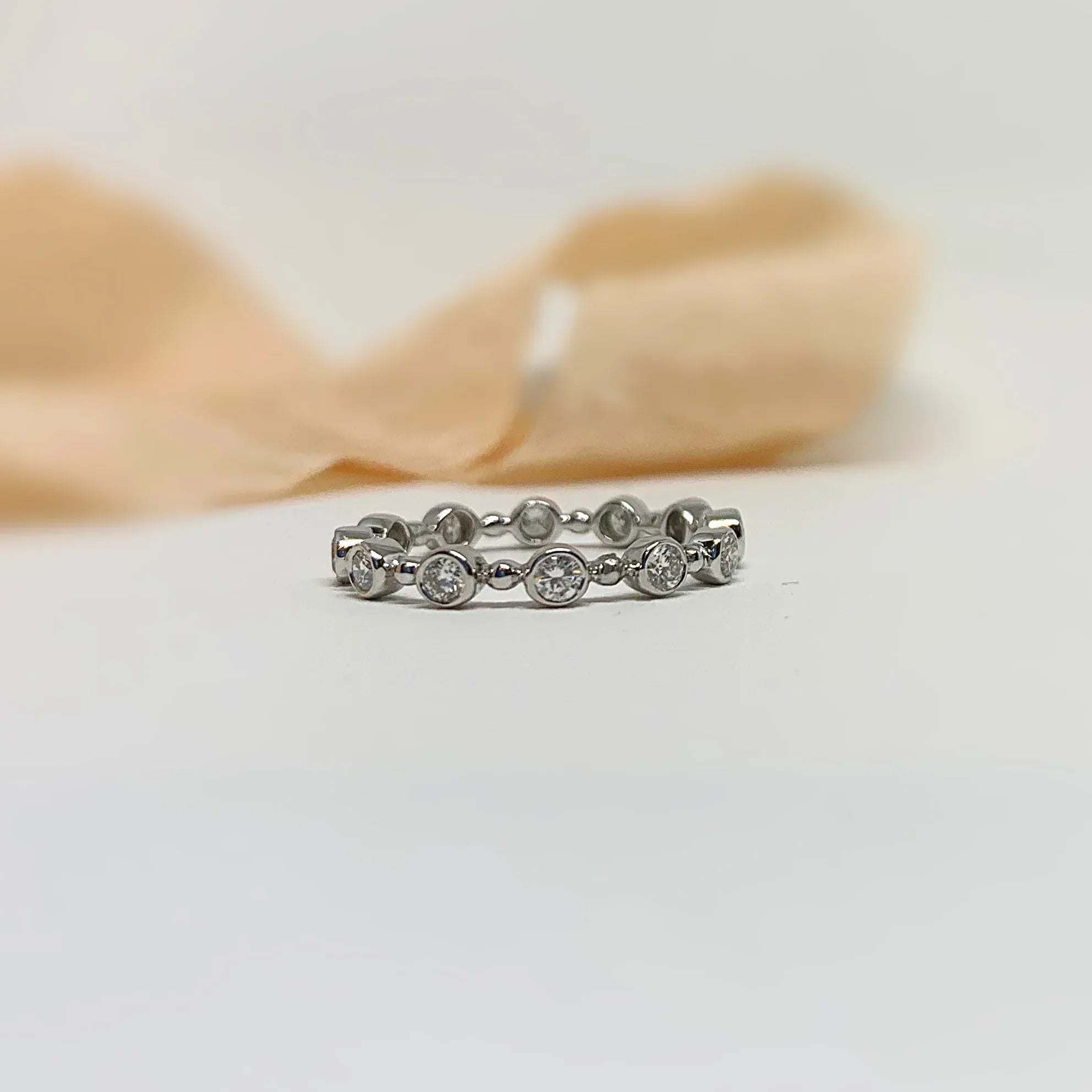 White Gold Diamond 'bubble' Band