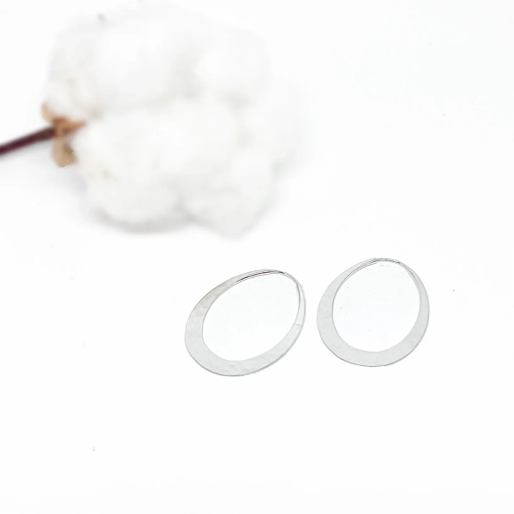 Hammered Oval Hoop Earrings