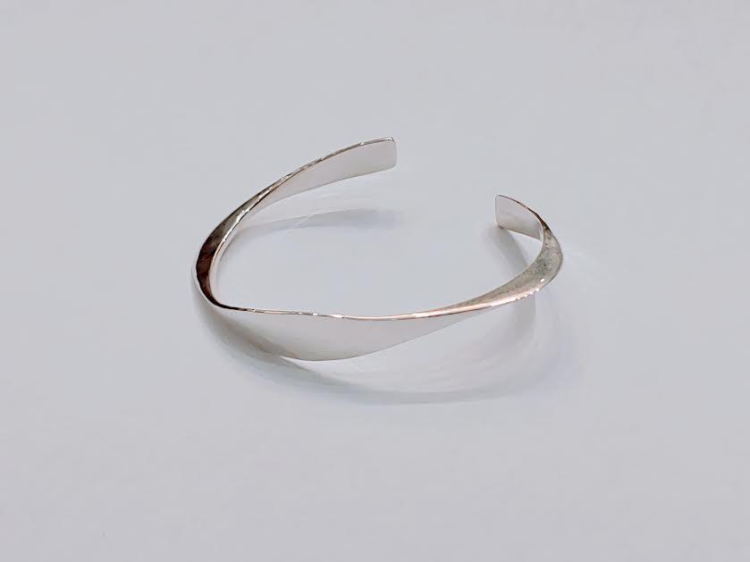 Sterling Silver Smooth Twisted Cuff
