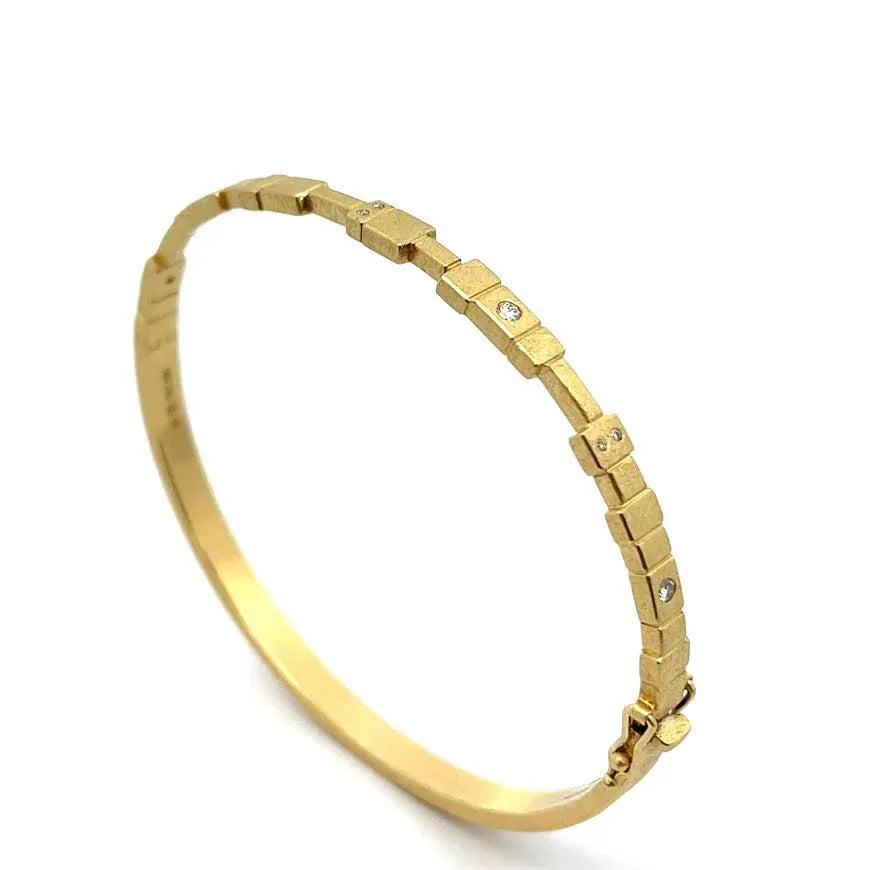 18 karat Yellow Gold and Diamond Hinge Bracelet