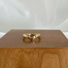 18 karat Yellow Gold Polished V Band
