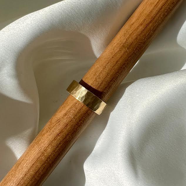 Yellow Gold Hammered Band