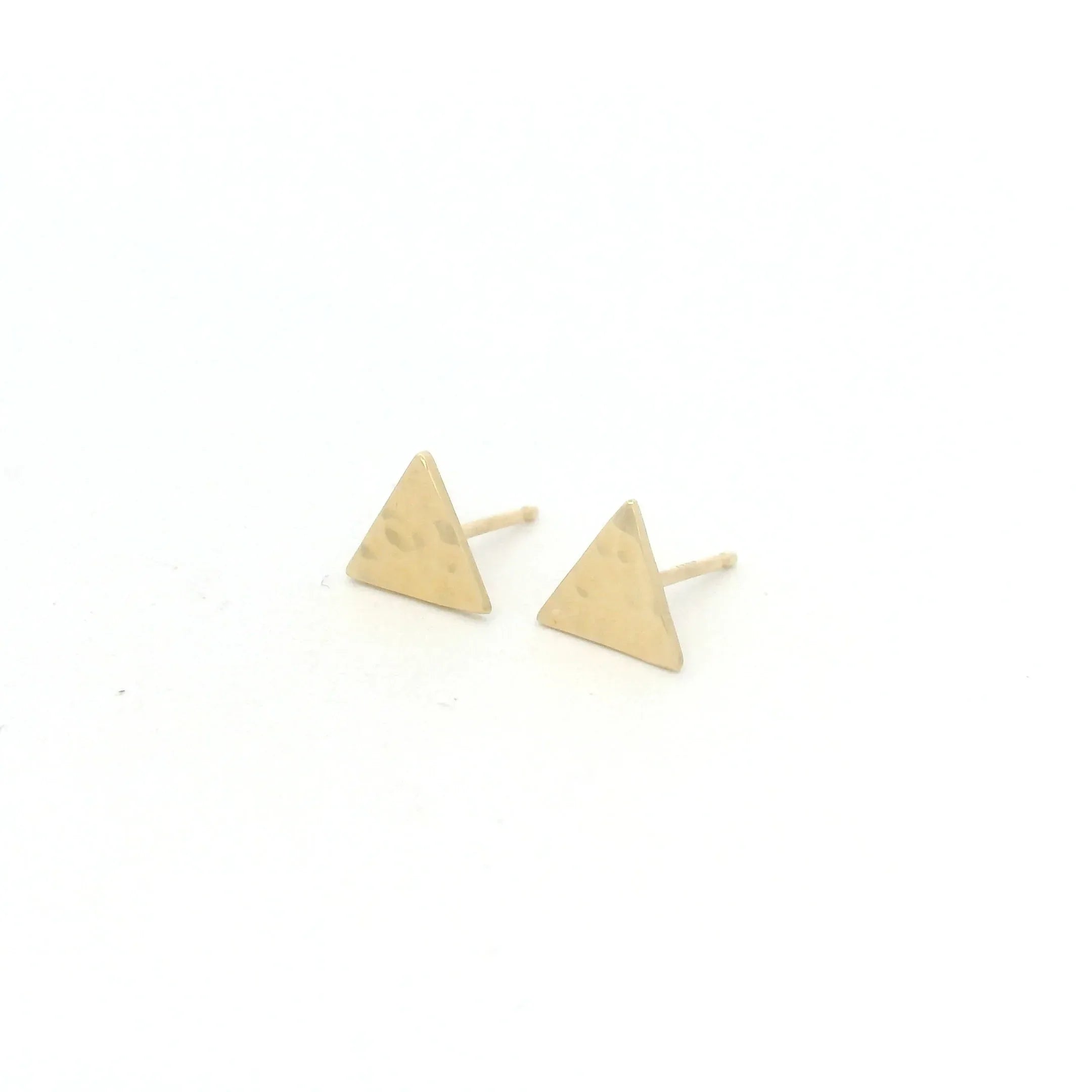 18 karat Yellow Gold Triangle Studs