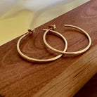 18 karat Yellow Gold Hoop Earrings, Large