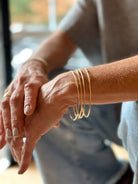 18 karat Yellow Gold Bangle, Satin