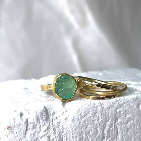 18 karat Yellow Gold Band, Satin
