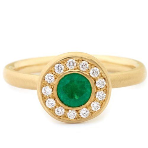 Green Emerald Fresh Diamond Ring - 18K Yellow Gold