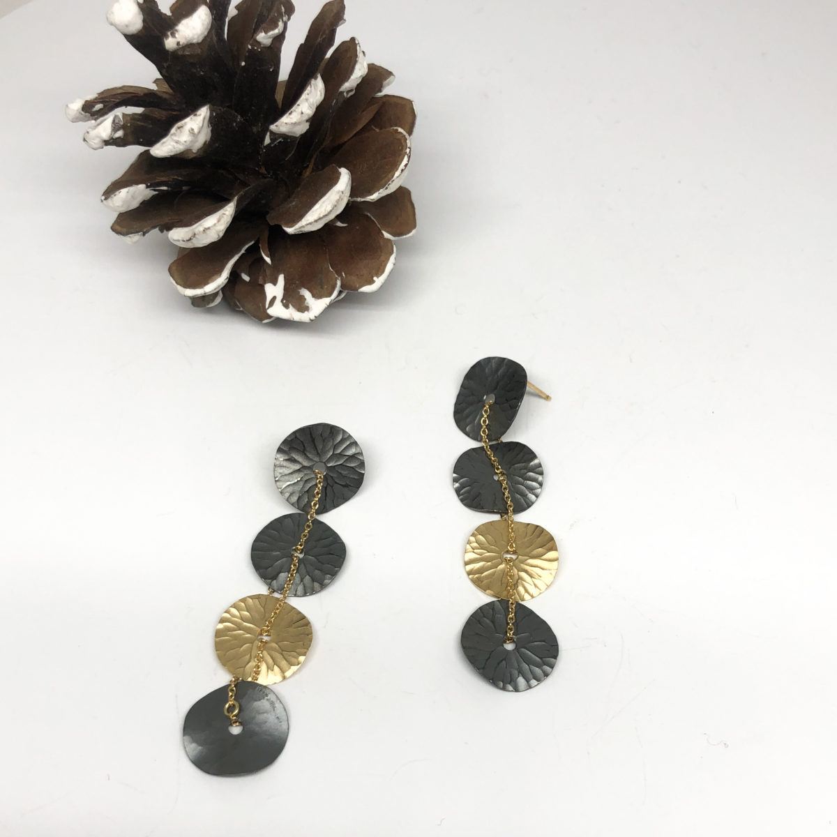 Yellow Gold and Oxidized Silver 4-Drop Studs