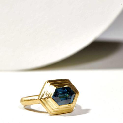 Yellow Gold and Zircon Ring