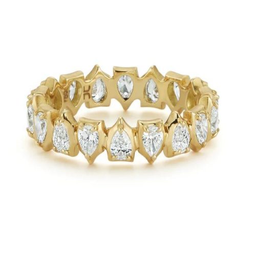Yellow Gold and Pear-Shaped Diamond Band